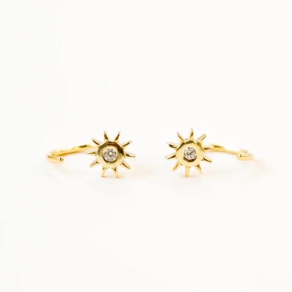 NEW ANTHROPOLOGIE JaxKelly Sunburst Icon 18kt Tiny White CZ Stone Hoop Earring - Picture 9 of 9